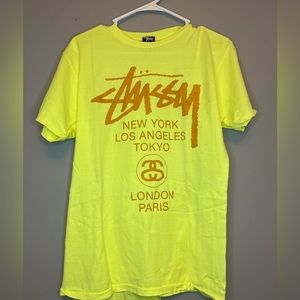 NWOT Stussy Tee - Medium